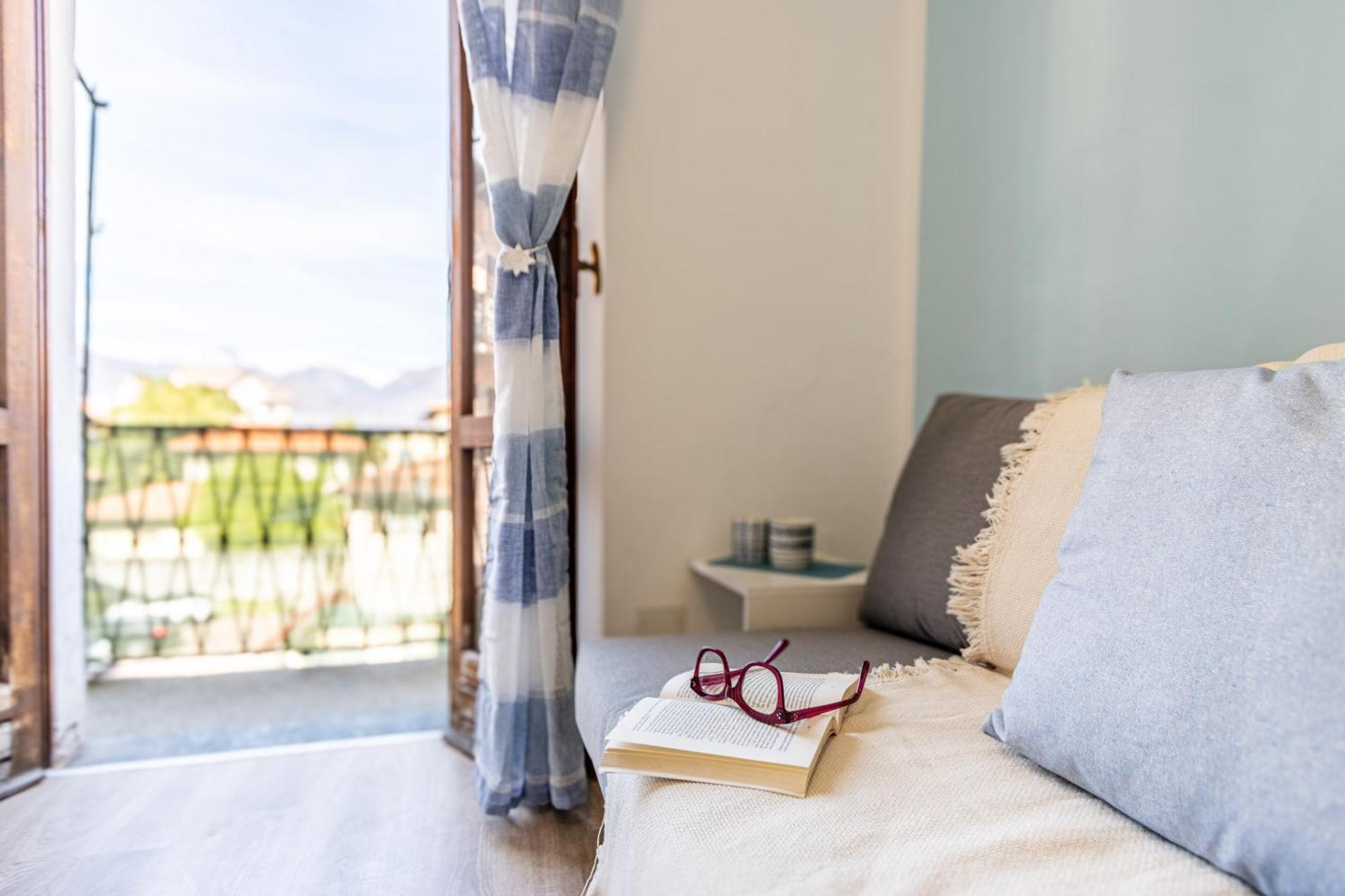 Golden Lake - Luxury Apartment ☆☆☆☆☆ - 100M From The Lake Baveno Exterior foto
